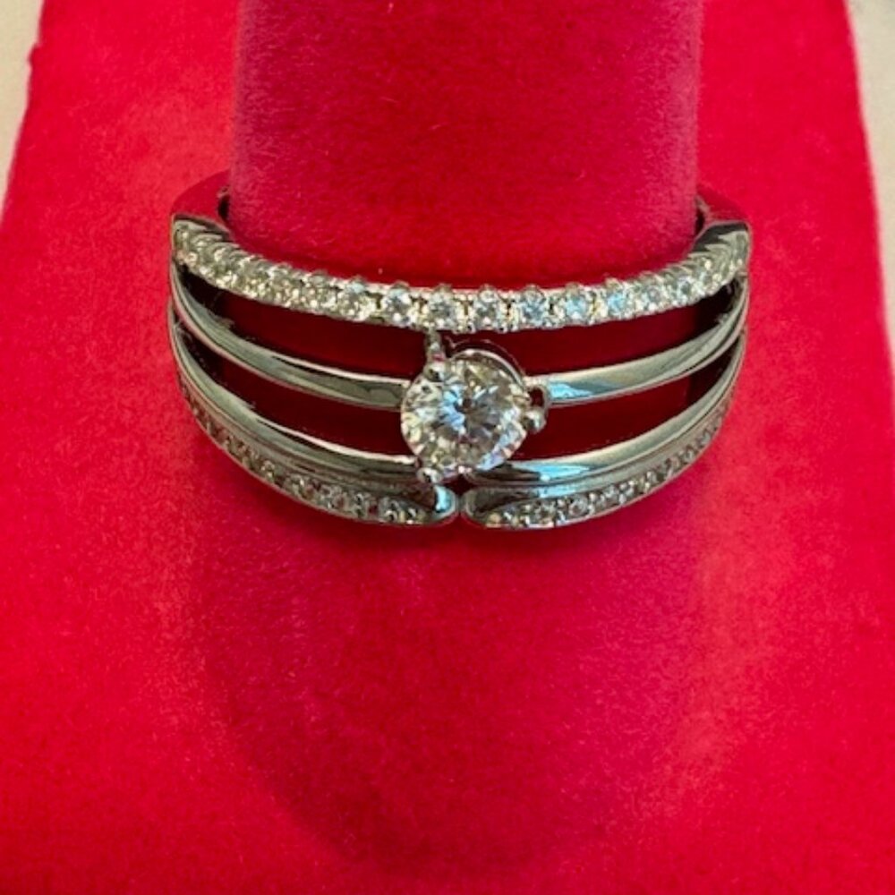 3 in 1 Moissanite Ring Size 6